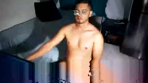 andresvergon85 online show from 01-20-25, 04:32