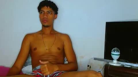 andreswj bigcock20 online show from 10-07-25, 02:09