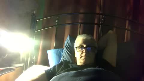 Snapshot of andrew160258 chatting on 03-28-26, 01:38 Andrew online show from 03-28-26, 01:38