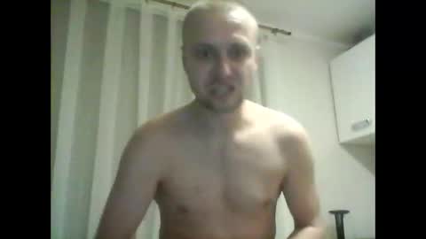 andrew3356577 online show from 10-26-25, 03:34