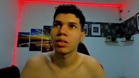 andrew_2811 online show from 10-13-25, 03:06