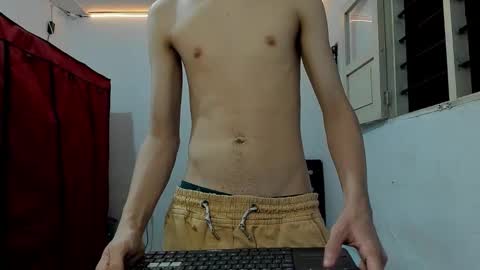 andrew_2811 online show from 02-07-26, 11:19