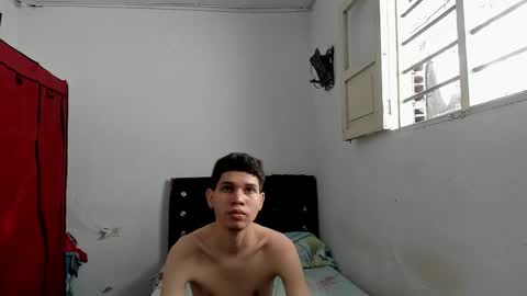 andrew_2811 online show from 03-02-26, 06:48