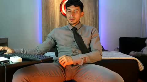 Andrew online show from 10-11-25, 02:44