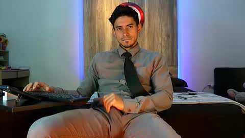 Andrew online show from 11-11-25, 02:44