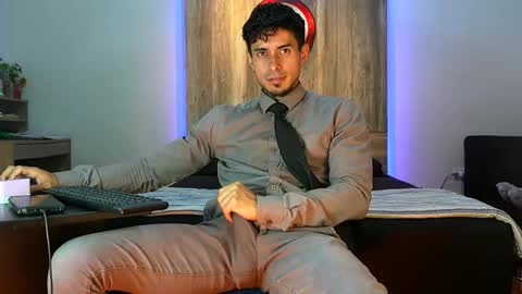 Andrew online show from 11-15-25, 01:47