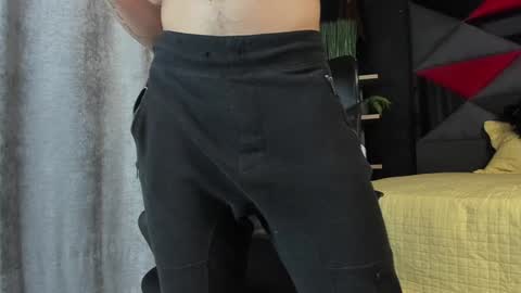 Snapshot of andrew_mathe chatting on 12-03-24, 12:35 Andrew Mathwes online show from 12-03-24, 12:35