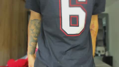 Andrew M. online show from 09-28-25, 05:18