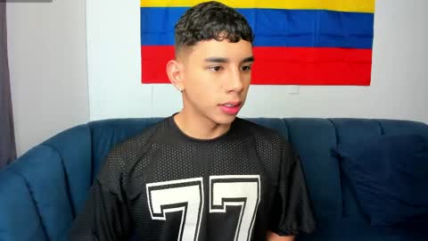 Snapshot of andrew_twink18 chatting on 04-25-26, 08:17 Andrew M. online show from 04-25-26, 08:17