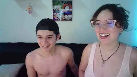 Snapshot of andrewanndcherry chatting on 01-23-25, 12:35 Andrew and Cherry online show from 01-23-25, 12:35