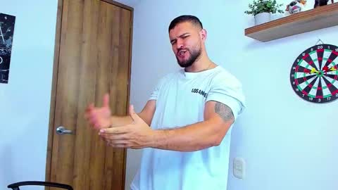 Andrew Diaz online show from 10-03-25, 05:48