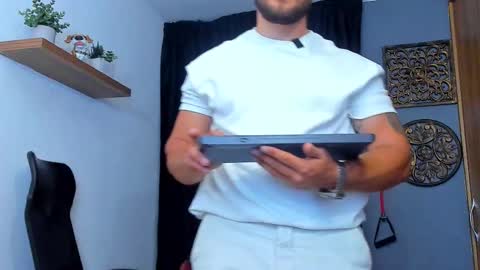 Andrew Diaz online show from 03-20-26, 05:23