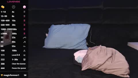 andrewmhilton_ online show from 01-08-25, 04:23