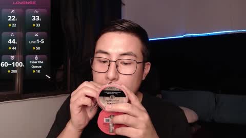 andrewmhilton_ online show from 02-09-26, 06:06