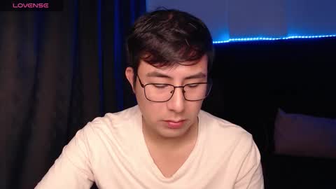 andrewmhilton_ online show from 03-25-26, 06:08