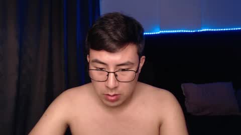 andrewmhilton_ online show from 03-26-26, 06:08