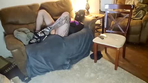 andrewo4277 online show from 12-12-24, 02:48