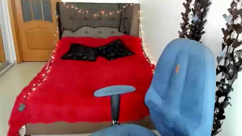 Snapshot of andrianabelle chatting on 10-08-25, 04:48 andrianabelle online show from 10-08-25, 04:48