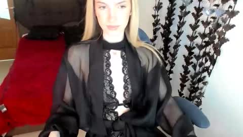Snapshot of andrianabelle chatting on 10-13-25, 03:34 andrianabelle online show from 10-13-25, 03:34