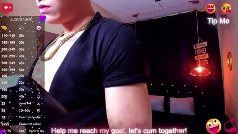      online show from 10-13-25, 03:23