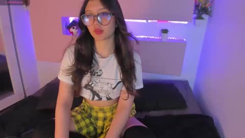   online show from 02-21-25, 07:32