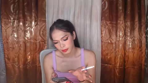 Snapshot of andromedalust chatting on 12-19-25, 06:59 SUGARBABY online show from 12-19-25, 06:59