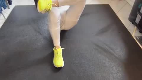 Snapshot of androx77 chatting on 12-10-24, 09:33 androx77 online show from 12-10-24, 09:33