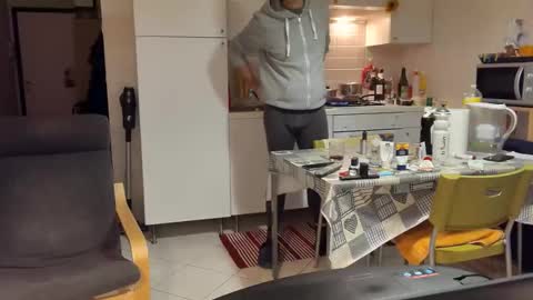 Snapshot of androx77 chatting on 01-14-25, 06:38 androx77 online show from 01-14-25, 06:38