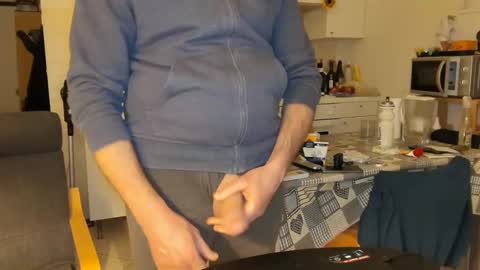 Snapshot of androx77 chatting on 01-26-25, 04:41 androx77 online show from 01-26-25, 04:41