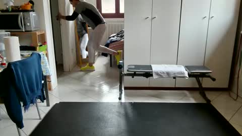 Snapshot of androx77 chatting on 03-01-25, 09:18 androx77 online show from 03-01-25, 09:18