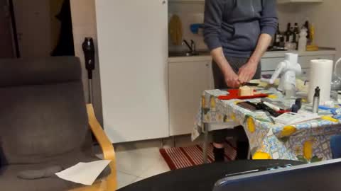 Snapshot of androx77 chatting on 03-02-25, 05:47 androx77 online show from 03-02-25, 05:47