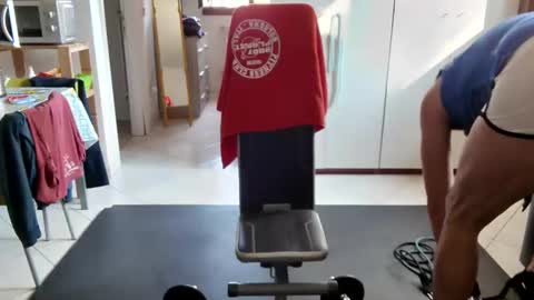 Snapshot of androx77 chatting on 10-09-25, 09:18 androx77 online show from 10-09-25, 09:18