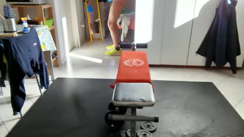 Snapshot of androx77 chatting on 10-24-25, 08:44 androx77 online show from 10-24-25, 08:44