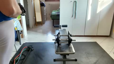 Snapshot of androx77 chatting on 10-26-25, 09:48 androx77 online show from 10-26-25, 09:48