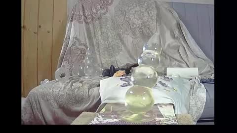 Andstretching online show from 12-22-24, 03:11