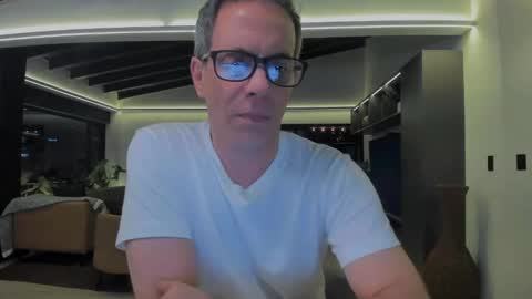 Andrew online show from 02-18-25, 01:54