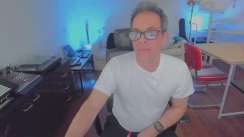 Andrew online show from 09-09-25, 10:42