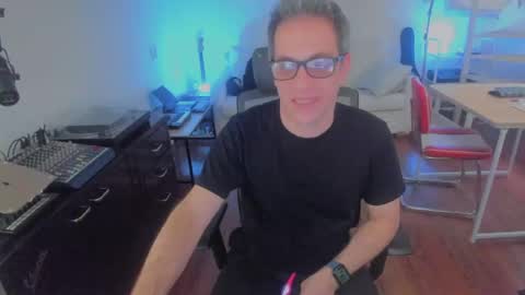 Andrew online show from 09-10-25, 06:41
