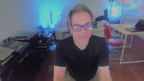 Andrew online show from 09-12-25, 08:25