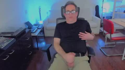 Andrew online show from 09-12-25, 08:31