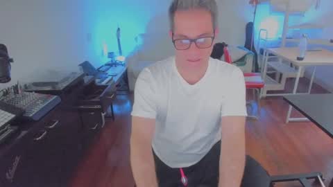 Andrew online show from 10-05-25, 04:16