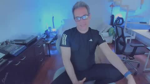 Andrew online show from 11-06-25, 04:19