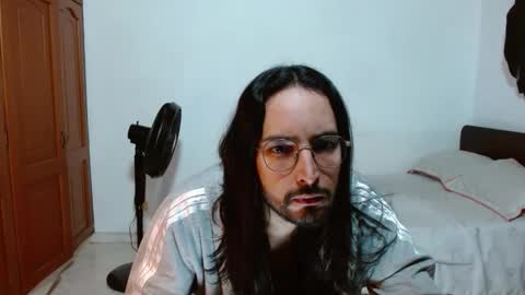 Andy1113 online show from 06-09-26, 03:07