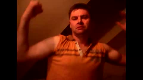 Snapshot of andy7900 chatting on 01-26-25, 01:41 andy7900 online show from 01-26-25, 01:41