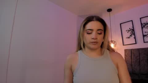 Snapshot of andy_and_emma chatting on 02-18-25, 12:49 andy_and_emma online show from 02-18-25, 12:49