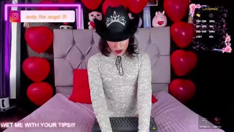 Snapshot of andy_angel1 chatting on 02-15-25, 01:05 andy angel online show from 02-15-25, 01:05