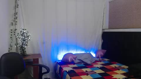 Snapshot of andy_bapho chatting on 12-30-24, 05:44 ANDY online show from 12-30-24, 05:44