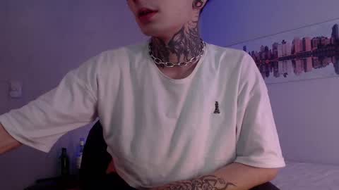Snapshot of andy_bapho chatting on 01-03-25, 05:42 ANDY online show from 01-03-25, 05:42