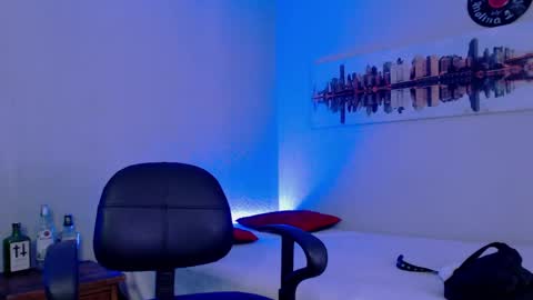 Snapshot of andy_bapho chatting on 01-15-25, 03:18 ANDY online show from 01-15-25, 03:18