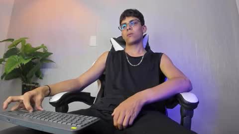 Andy online show from 02-04-26, 07:53